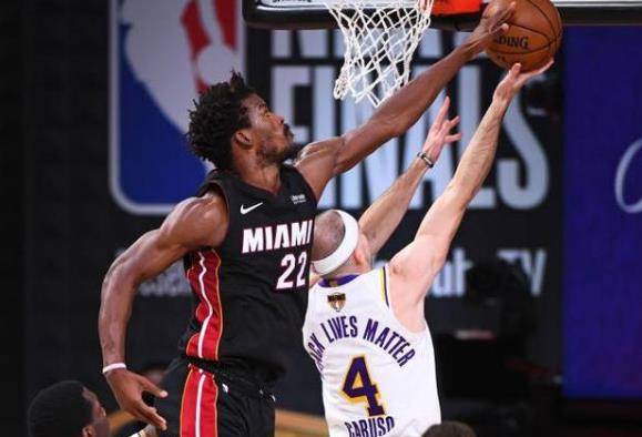 NBA总决赛天王山之战，巴特勒40分三双热火淘汰尼克斯